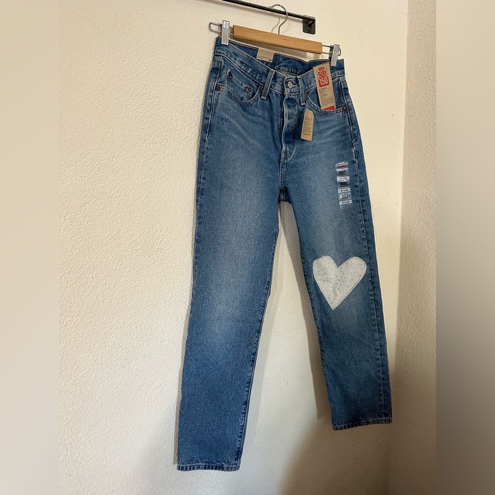Levi’s Jeans Women’s Medium Wash 501 High Rise Straight Leg Anniversary Edition